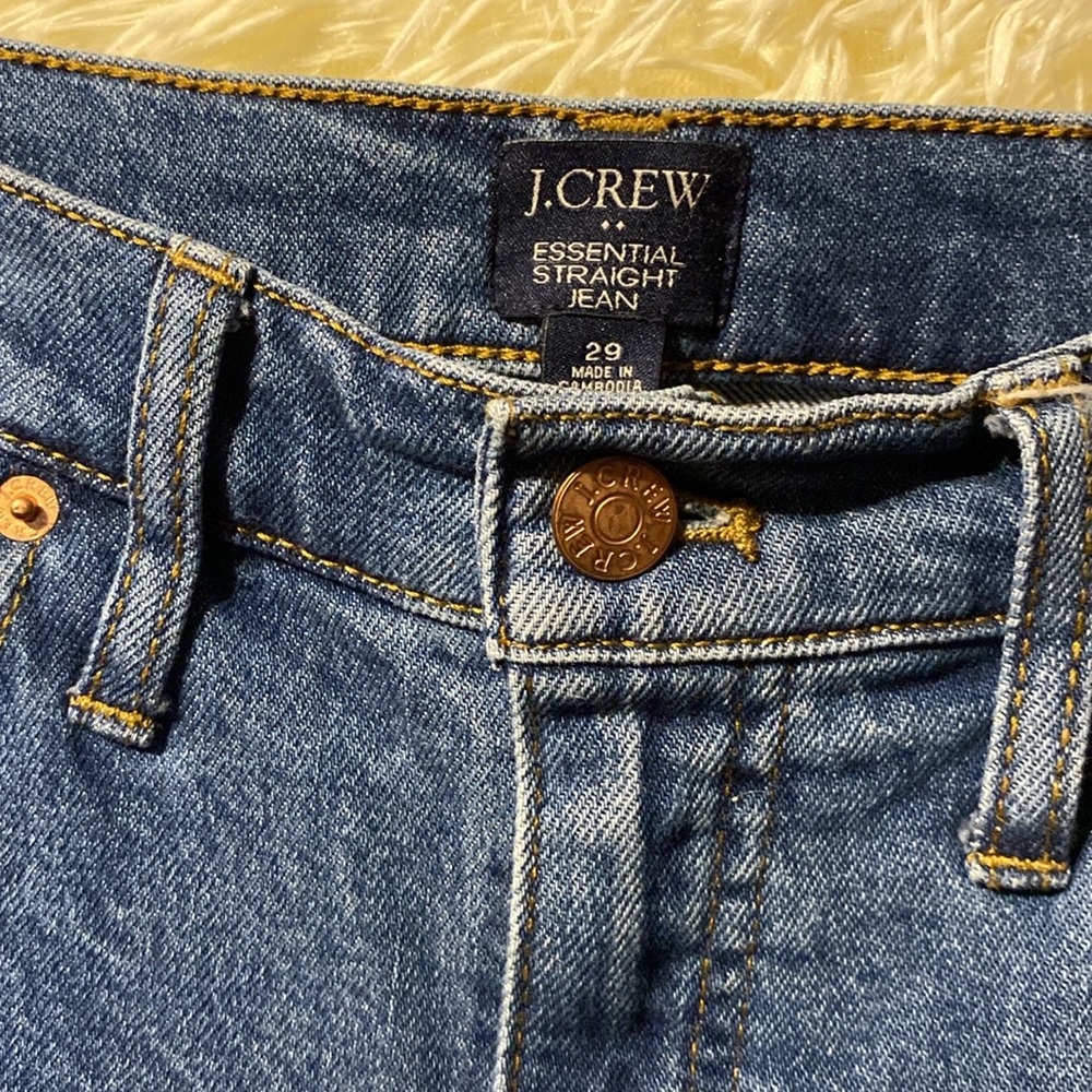 J. Crew Essential Straight Women’s Blue Jeans. Size 29 - Picture 2 of 4